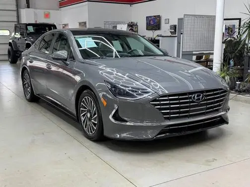 2021 Hyundai Sonata Limited FWD photo