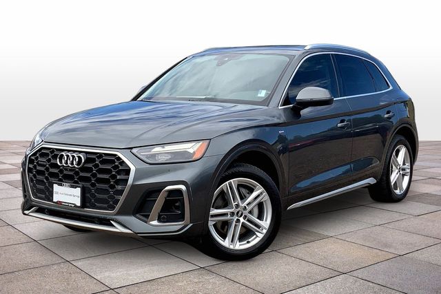 2021 Audi Q5 Premium Plus AWD photo