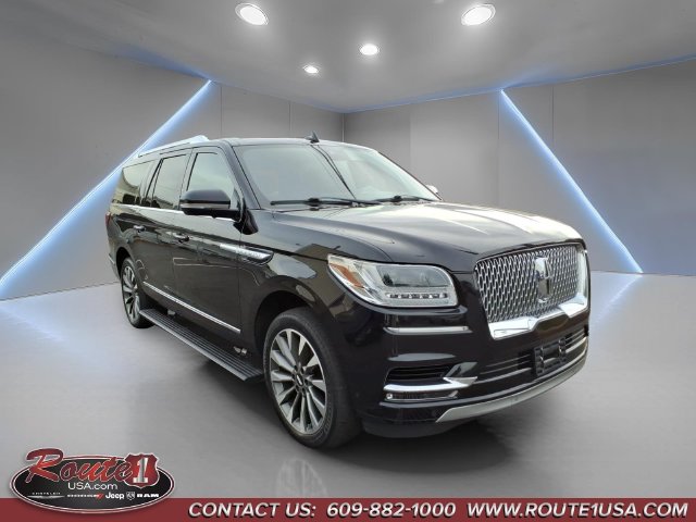 2021 Lincoln Navigator L Reserve 4WD photo