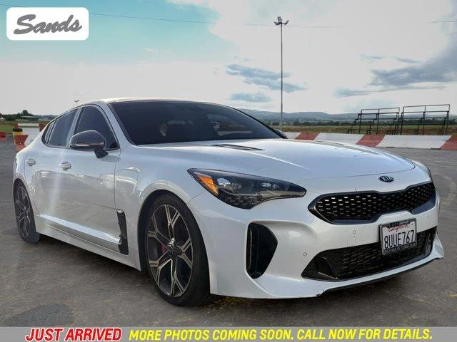 2021 Kia Stinger GT1 RWD photo