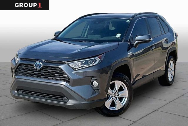2021 Toyota RAV4 Hybrid XLE AWD photo