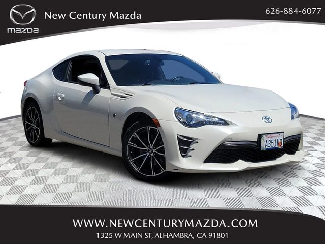 2020 Toyota 86  RWD photo