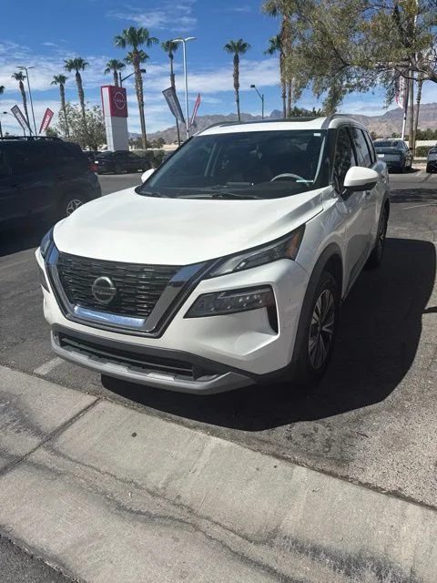 2021 Nissan Rogue SV FWD photo