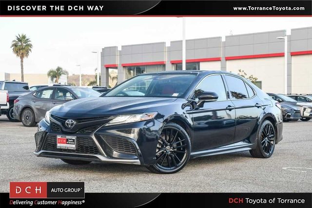 2021 Toyota Camry XSE FWD photo