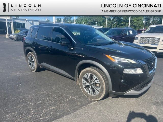 2021 Nissan Rogue SV AWD photo