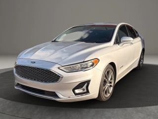 2019 Ford Fusion Titanium FWD photo