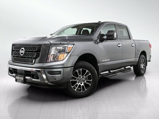2021 Nissan Titan SV 4WD photo