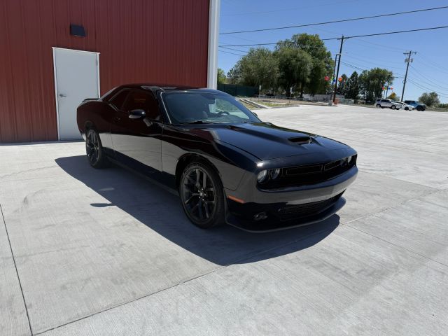 2019 Dodge Challenger SXT RWD photo