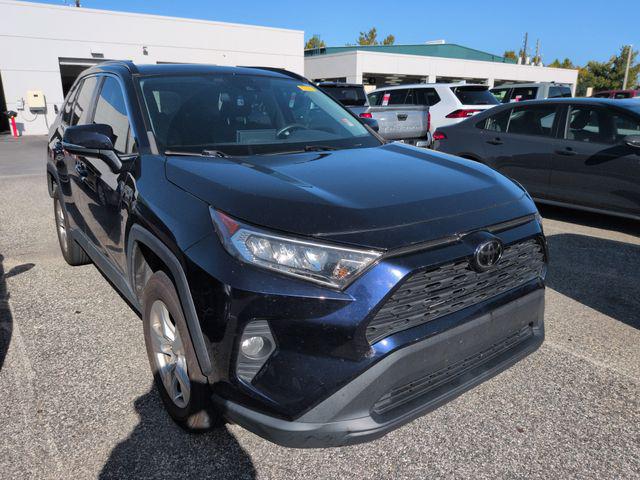 2021 Toyota RAV4 XLE FWD photo