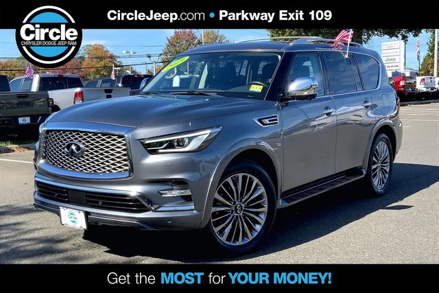 2019 Infiniti QX80 LUXE 4WD photo