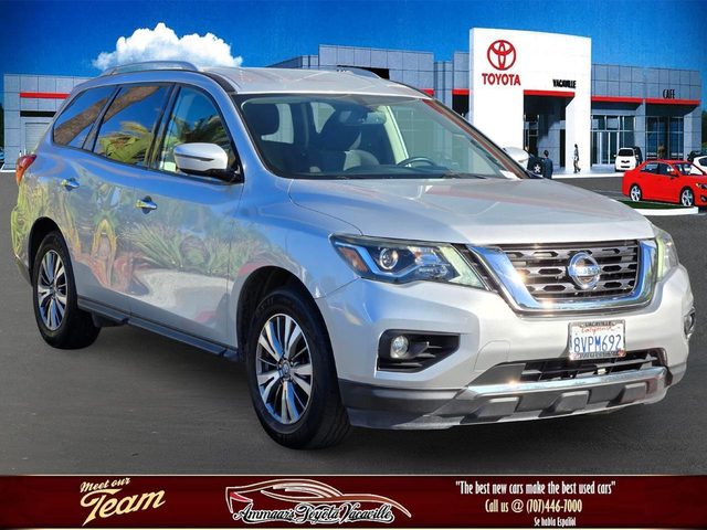 2019 Nissan Pathfinder SV FWD photo