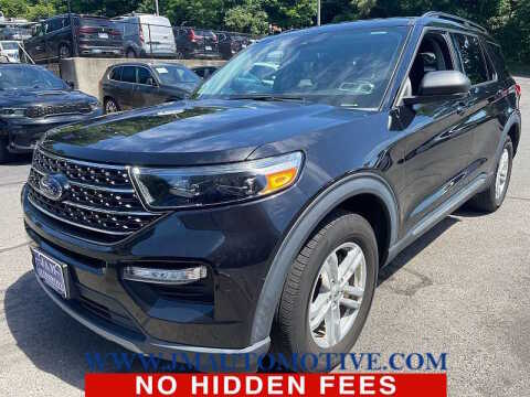 2021 Ford Explorer XLT 4WD photo