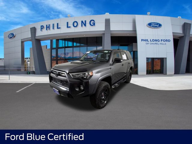2021 Toyota 4Runner Venture 4WD photo