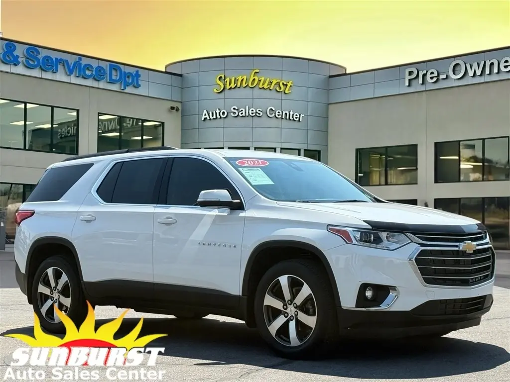 2021 Chevrolet Traverse LT Leather AWD photo