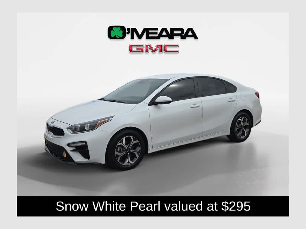 2021 Kia Forte LXS FWD photo