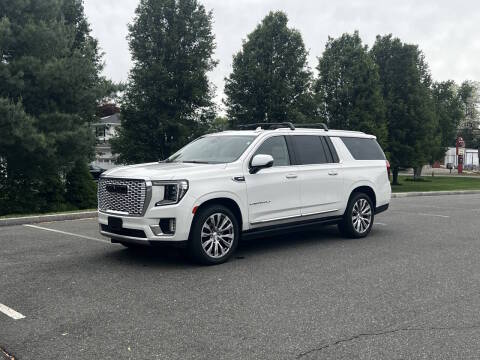 2021 GMC Yukon XL Denali 4WD photo