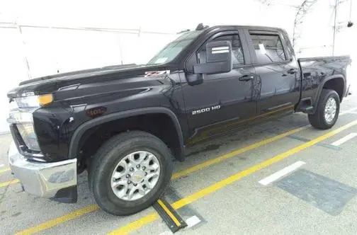 2021 Chevrolet Silverado 2500HD LT 4WD photo