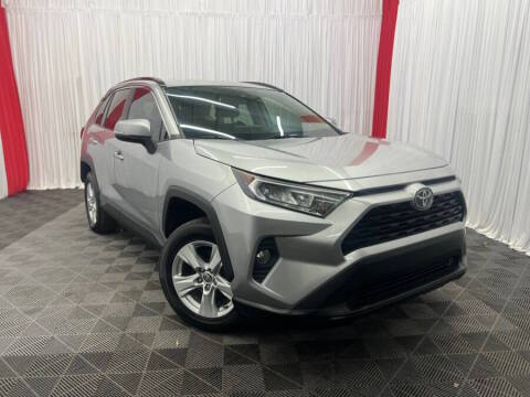 2021 Toyota RAV4 XLE AWD photo