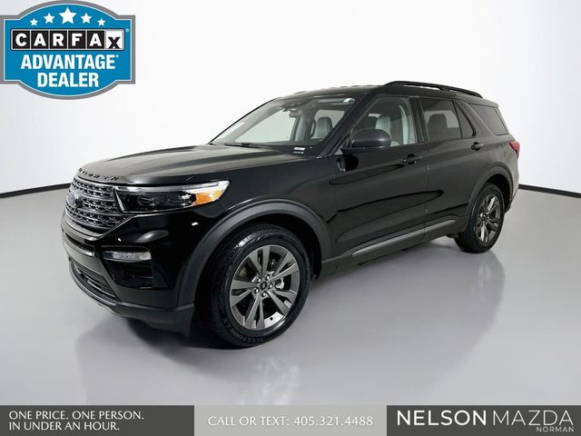 2021 Ford Explorer XLT 4WD photo