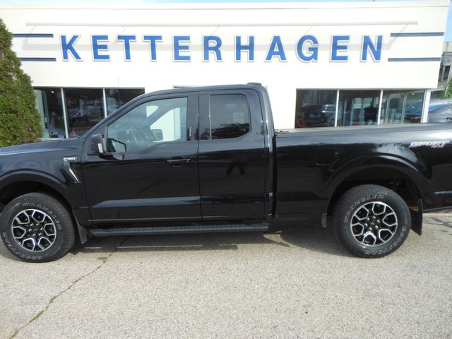 2021 Ford F-150 XLT 4WD photo