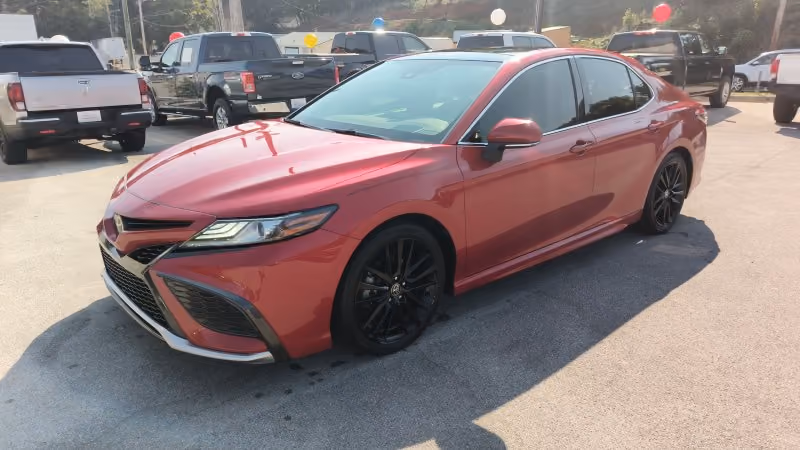 2021 Toyota Camry XSE V6 FWD photo