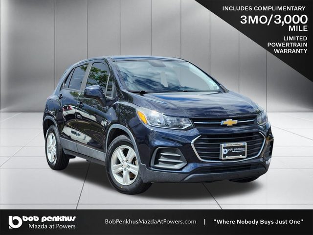 2021 Chevrolet Trax LS FWD photo