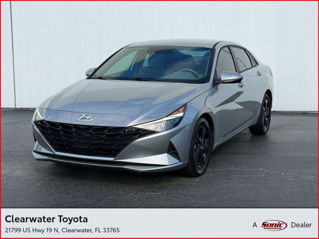 2021 Hyundai Elantra SEL FWD photo