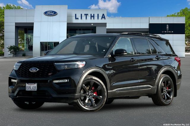 2021 Ford Explorer ST 4WD photo