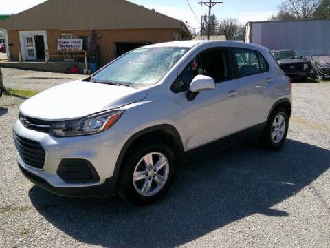 2021 Chevrolet Trax LS AWD photo