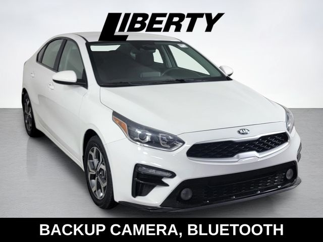 2021 Kia Forte LXS FWD photo