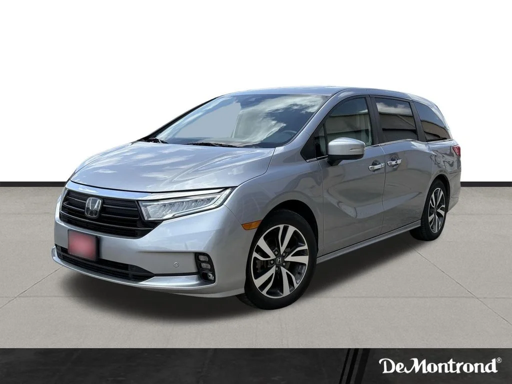 2022 Honda Odyssey Touring FWD photo