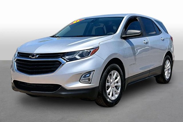 2021 Chevrolet Equinox LS FWD photo