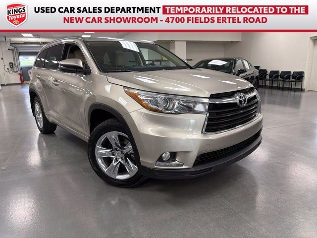 2015 Toyota Highlander Limited AWD photo