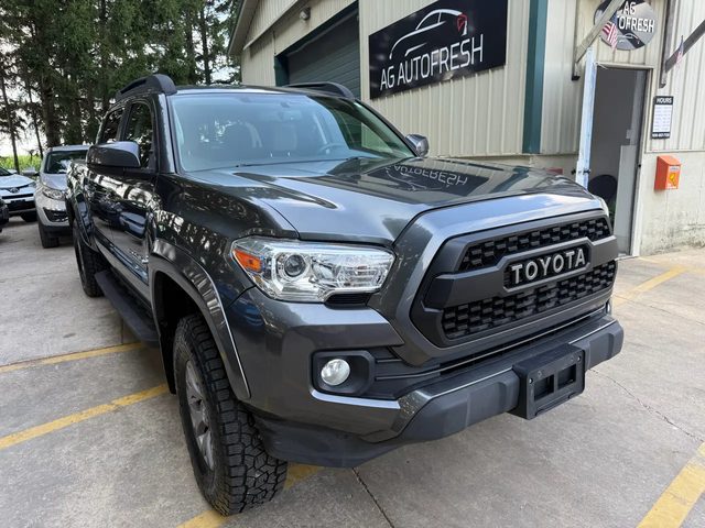 2016 Toyota Tacoma SR5 4WD photo