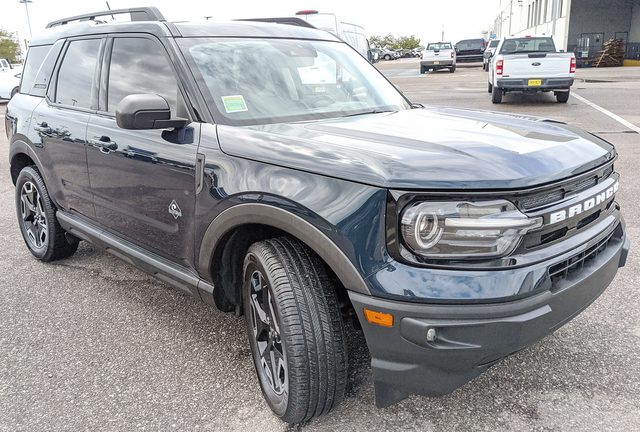 2021 Ford Bronco Sport Outer Banks 4WD photo