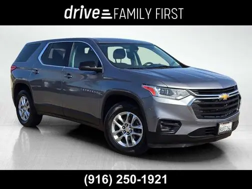 2021 Chevrolet Traverse LS FWD photo