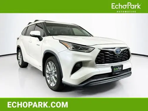 2021 Toyota Highlander Hybrid Limited AWD photo