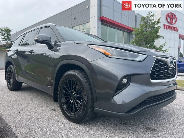 2021 Toyota Highlander Hybrid XLE AWD photo