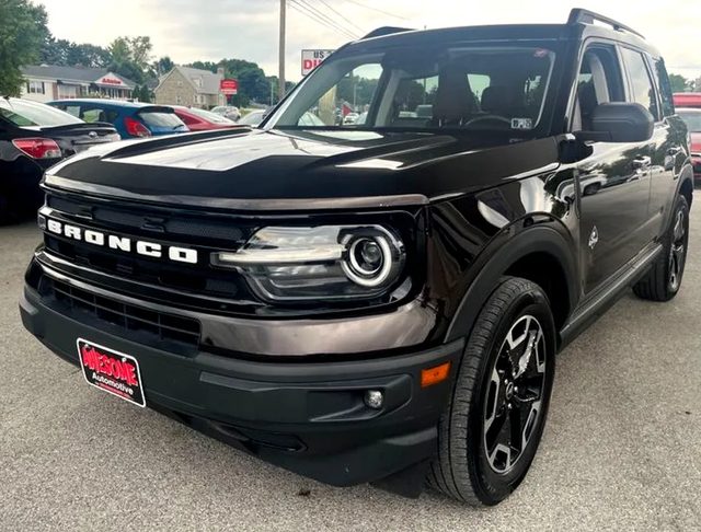 2021 Ford Bronco Sport Outer Banks 4WD photo