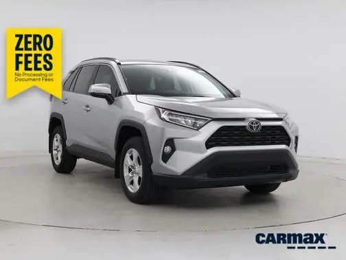 2021 Toyota RAV4 XLE FWD photo
