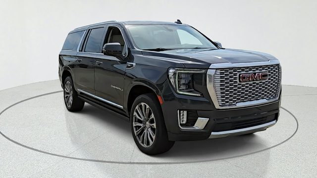 2021 GMC Yukon XL Denali RWD photo