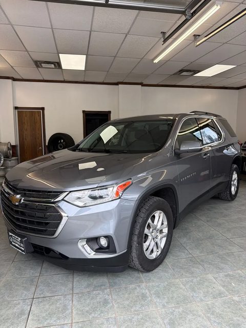 2021 Chevrolet Traverse LT Leather AWD photo