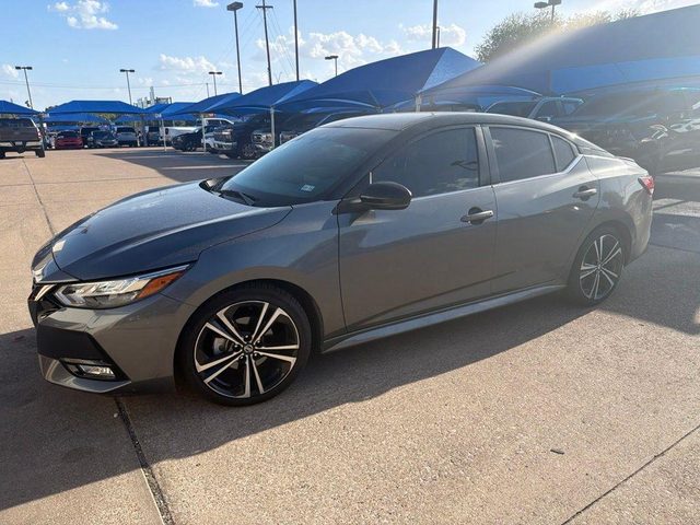 2021 Nissan Sentra SR FWD photo