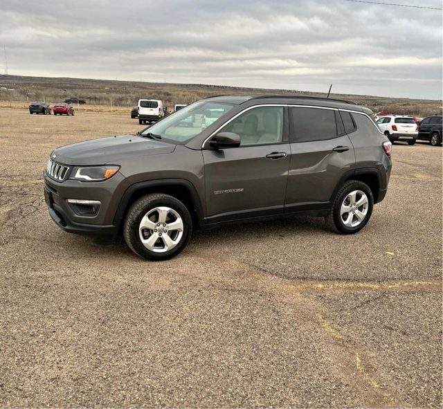 2018 Jeep Compass Latitude 4WD photo