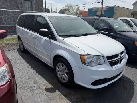 2017 Dodge Grand Caravan SE FWD photo