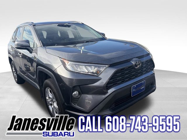 2021 Toyota RAV4 XLE AWD photo