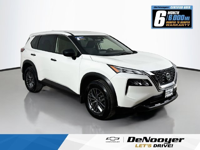 2021 Nissan Rogue S AWD photo