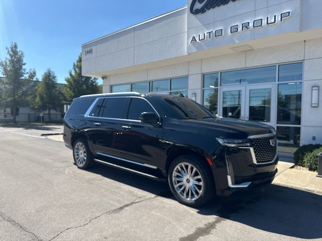 2021 Cadillac Escalade ESV Premium Luxury 4WD photo
