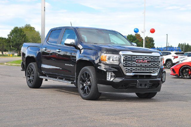 2021 GMC Canyon 4WD Denali 4WD photo