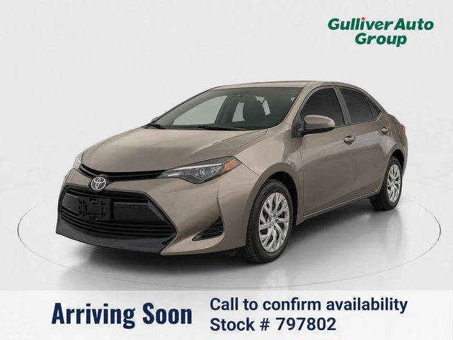 2018 Toyota Corolla LE FWD photo